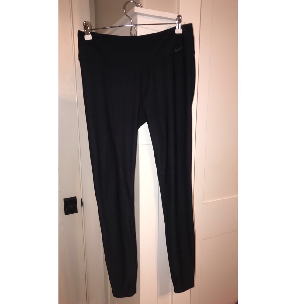 Large Nike Dri-Fit leggings